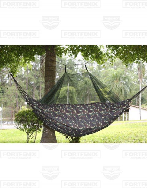 Rede com Mosquiteiro